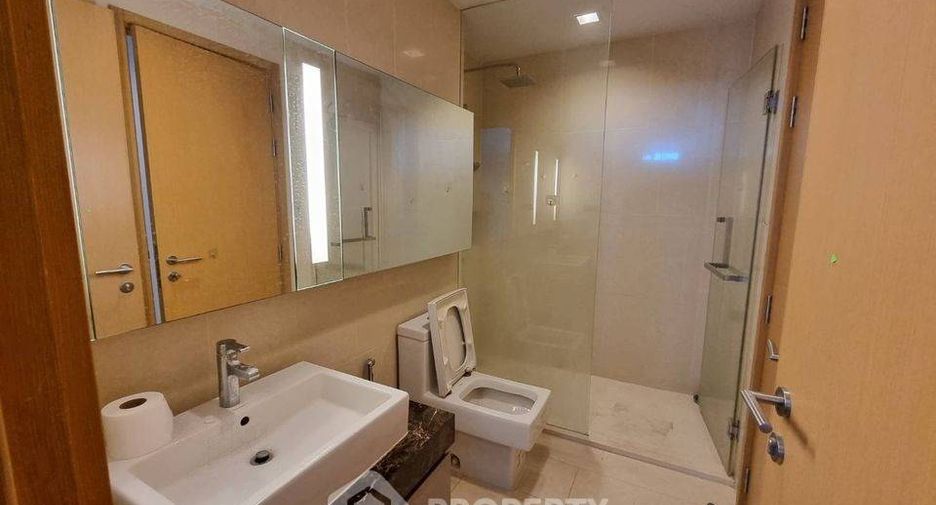 À vendre 1 chambre condo à Khlong Toei, Bangkok