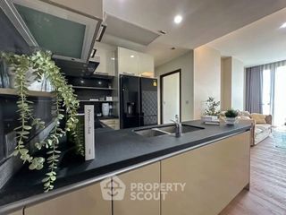 For sale 3 bedrooms condo in Watthana, Bangkok