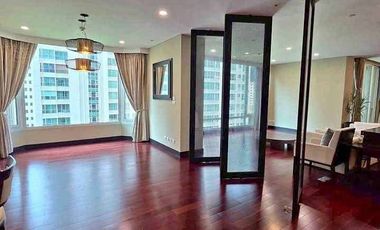 À louer 3 chambres condo à Pathum Wan, Bangkok