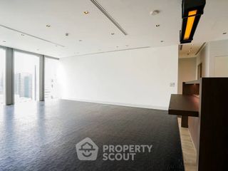 À vendre 3 chambres condo à Sathon, Bangkok