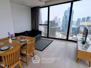 For rent 2 bedrooms condo in Bang Rak, Bangkok