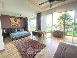 For sale 3 bedrooms condo in Bang Lamung, Chonburi