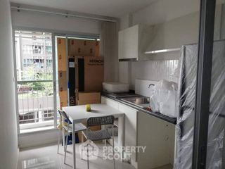 À vendre 1 chambre condo à Huai Khwang, Bangkok