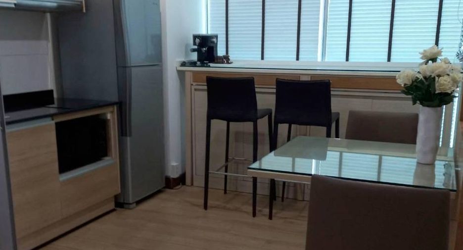 Condo en alquiler de 1 habitaciones en Huai Khwang, Bangkok