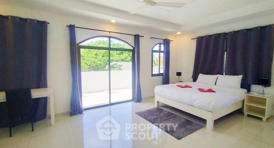 À louer 6 chambres maison à Bang Lamung, Chonburi