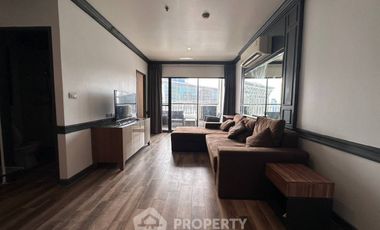 For rent 2 bedrooms condo in Pathum Wan, Bangkok