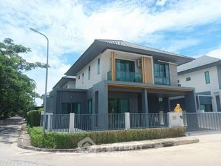 À louer 4 chambres maison à Bang Lamung, Chonburi
