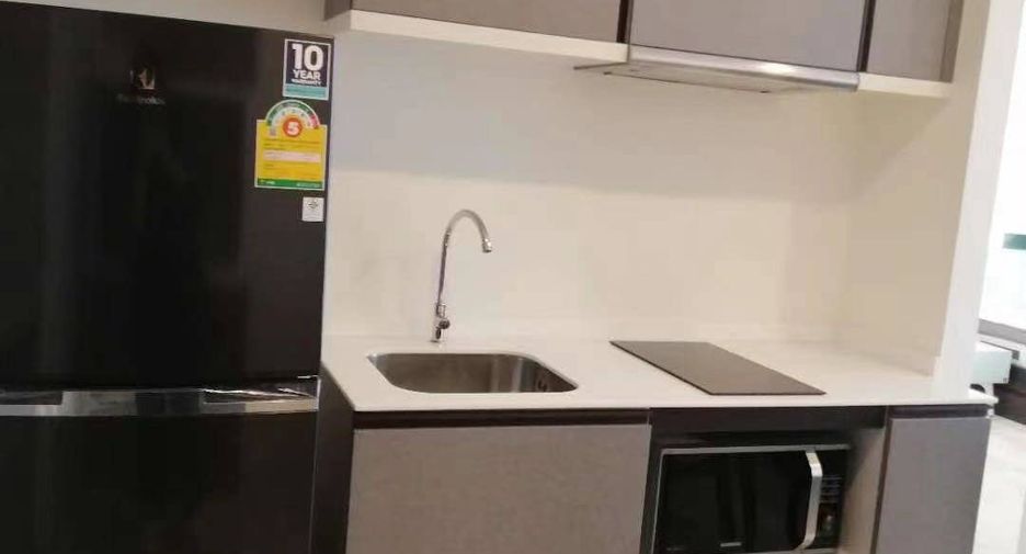 Condo en alquiler de 2 habitaciones 