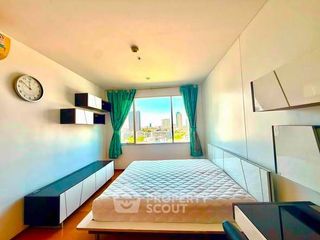 Condo en alquiler de 1 habitaciones en Khlong San, Bangkok