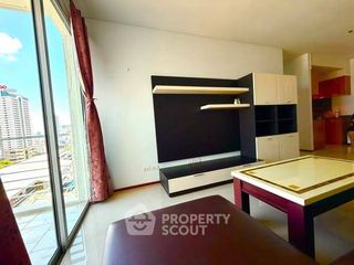 Condo en alquiler de 1 habitaciones en Khlong San, Bangkok