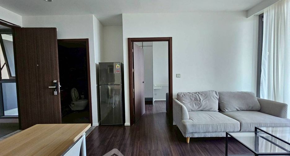 For rent 2 bedrooms condo in Bang Na, Bangkok