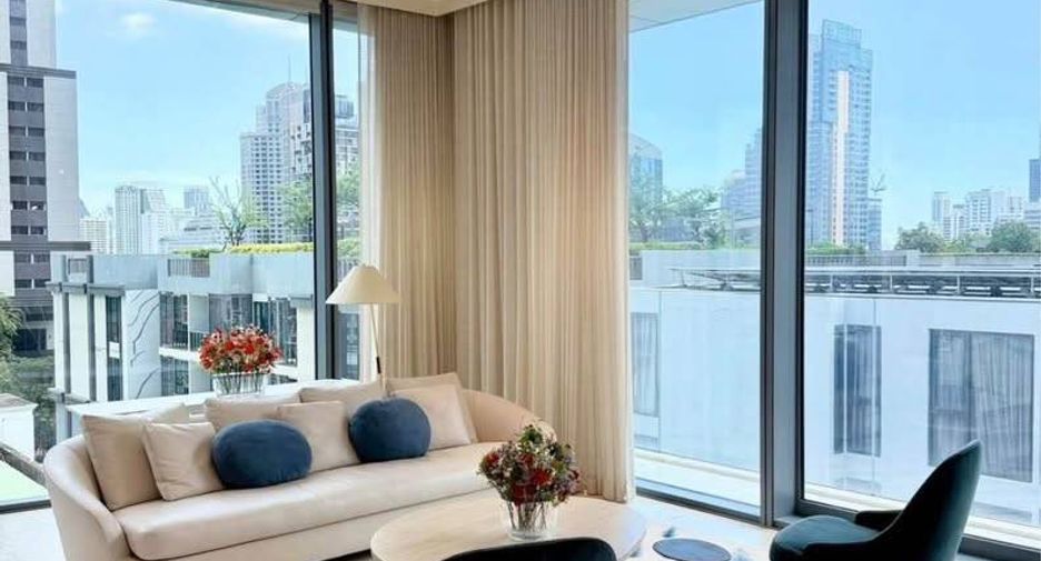 For rent 2 bedrooms condo 