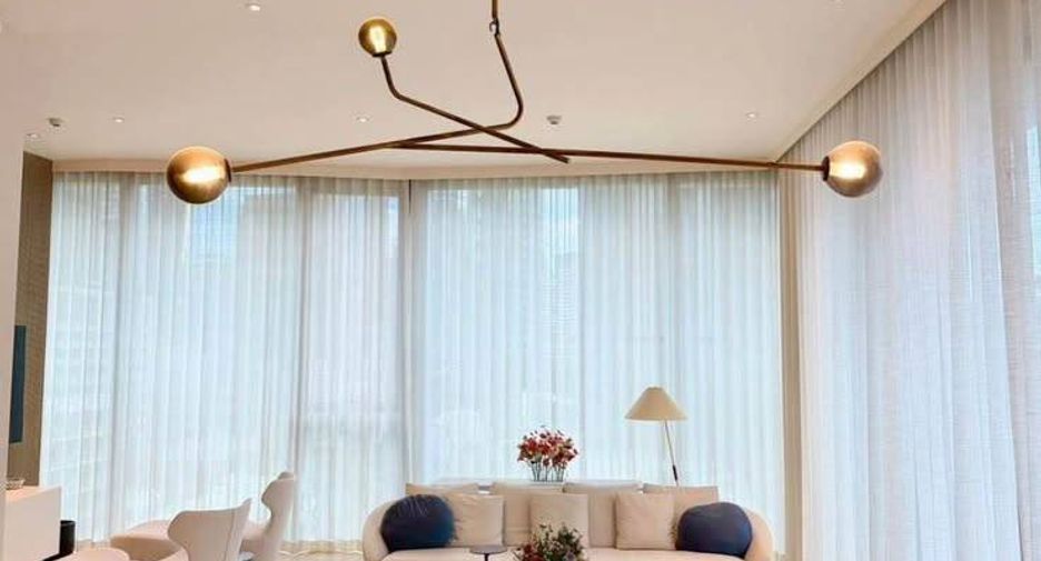 For rent 2 bedrooms condo 