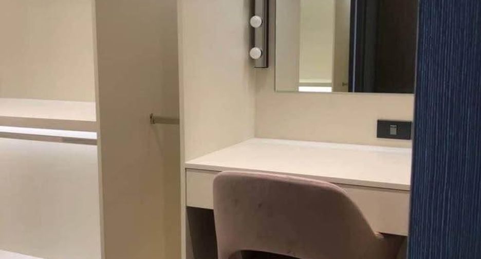 Condo en alquiler de 2 habitaciones en Bang Rak, Bangkok
