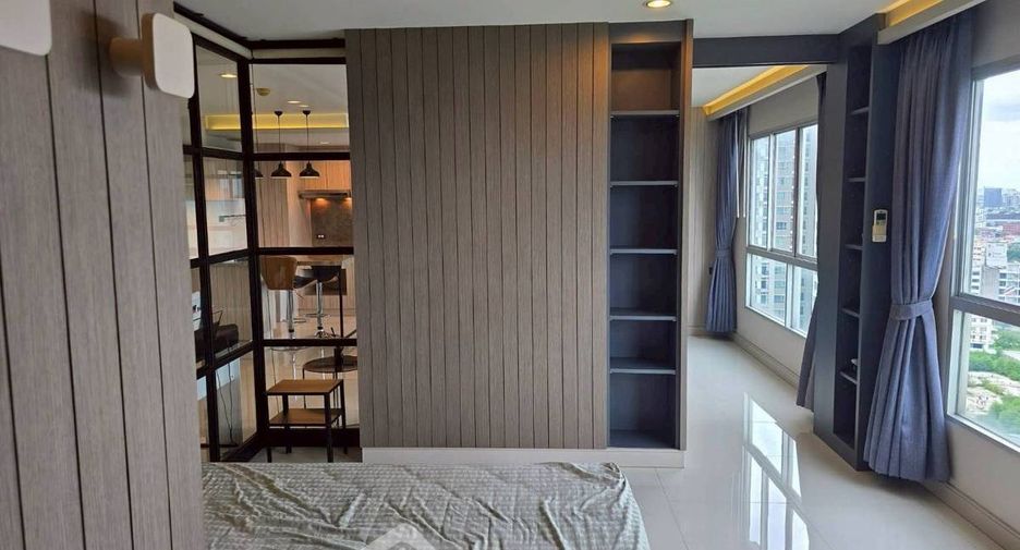Wohnung zur Miete mit 1 Zimmer in Khlong Toei, Bangkok
