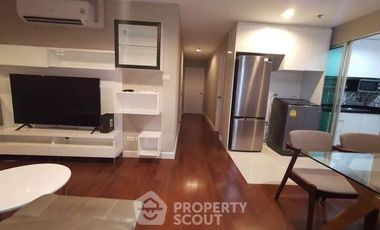 For rent 3 bedrooms condo in Huai Khwang, Bangkok