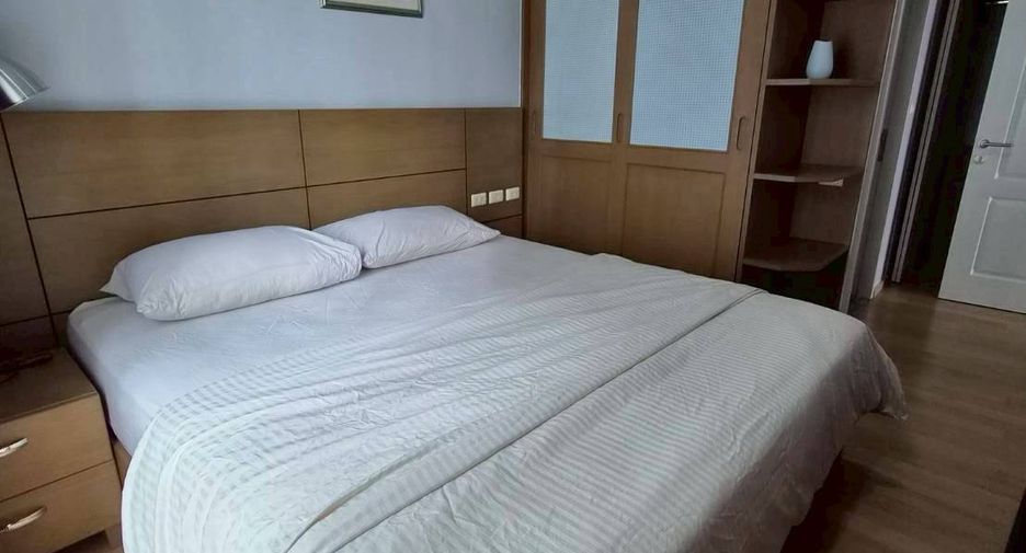 Condo en alquiler de 2 habitaciones en Khlong Toei, Bangkok