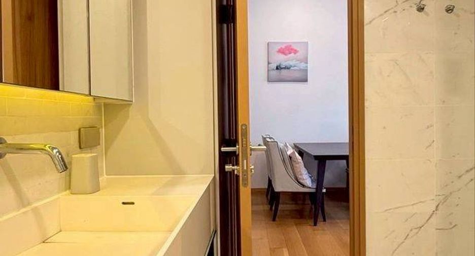 For rent 2 ベッドルーム condo in Watthana, Bangkok