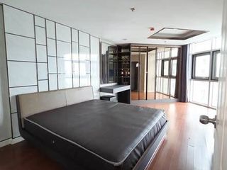 出租 3 卧室 公寓 在 Huai Khwang, 曼谷