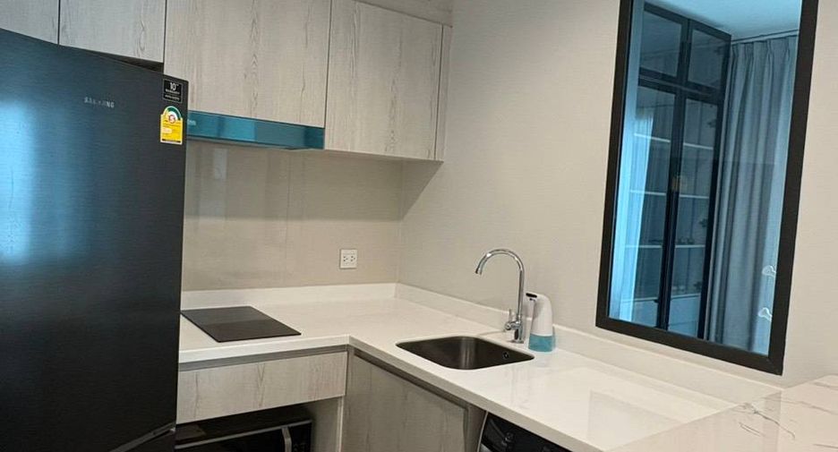 For rent 1 bed condo in Pathum Wan, Bangkok