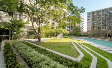 For rent 2 bedrooms condo in Sathon, Bangkok