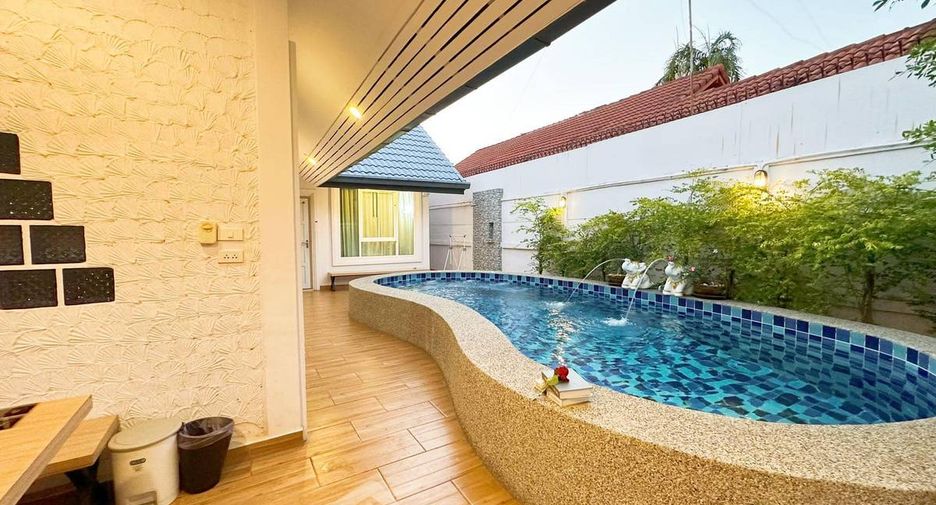 For rent 4 bedrooms house in Bang Lamung, Chonburi