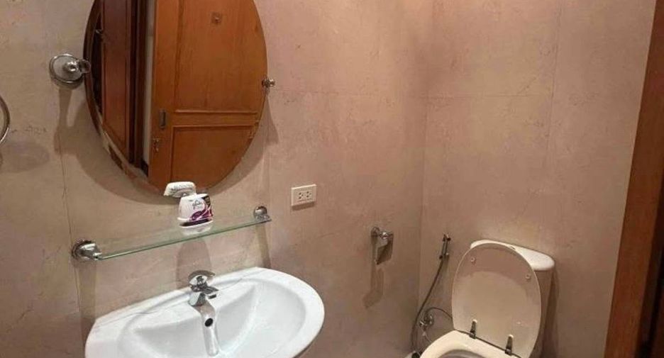 For rent 2 bedrooms condo in Jomtien, Pattaya