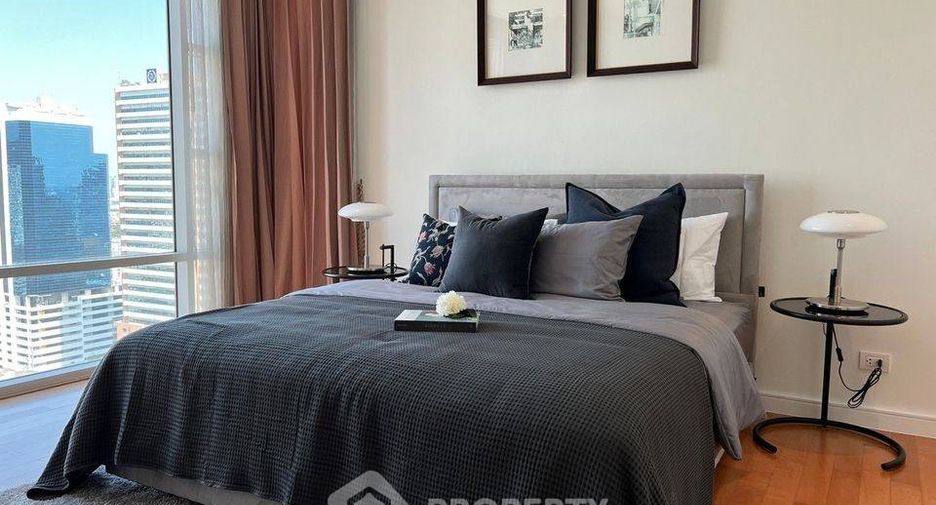 For rent 2 bedrooms condo in Khlong Toei, Bangkok