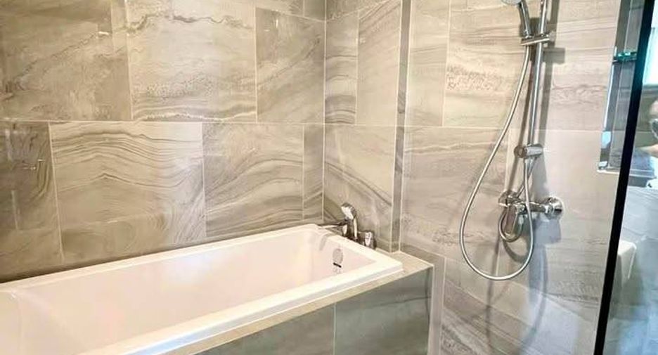 For rent 1 bed condo 