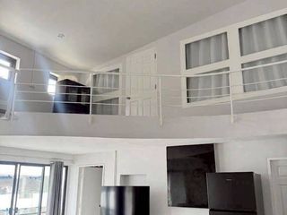 Condo en alquiler de 2 habitaciones en Phra Khanong, Bangkok