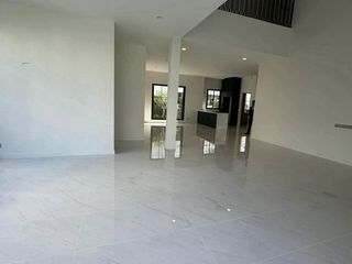For rent 4 bedrooms house in Bang Khen, Bangkok