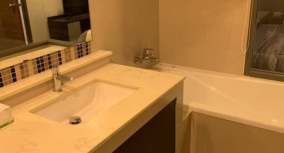 Condo en alquiler de 2 habitaciones en Watthana, Bangkok