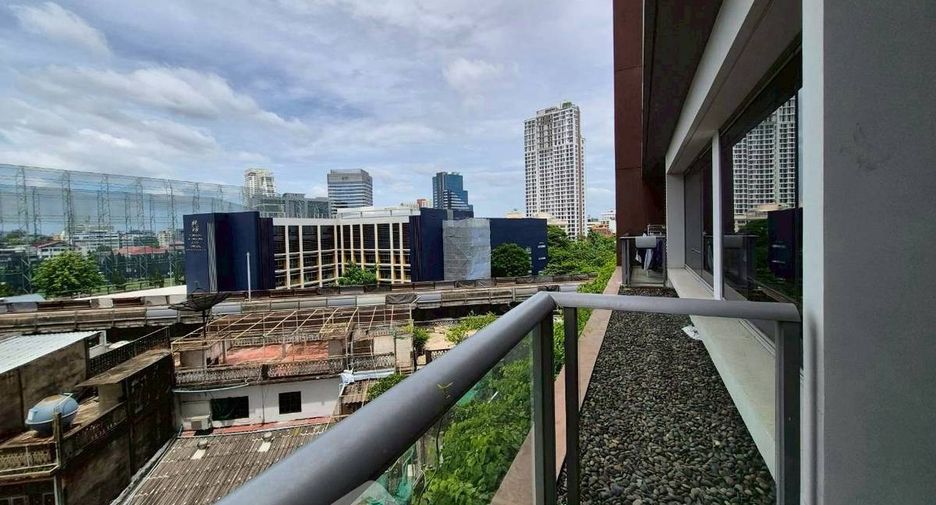 À louer 1 chambre condo à Watthana, Bangkok