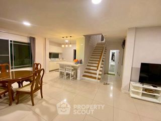 For rent 4 ベッドルーム house in Prawet, Bangkok