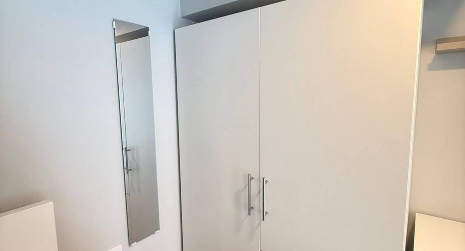 Condo en alquiler de 1 habitaciones en Khlong Toei, Bangkok