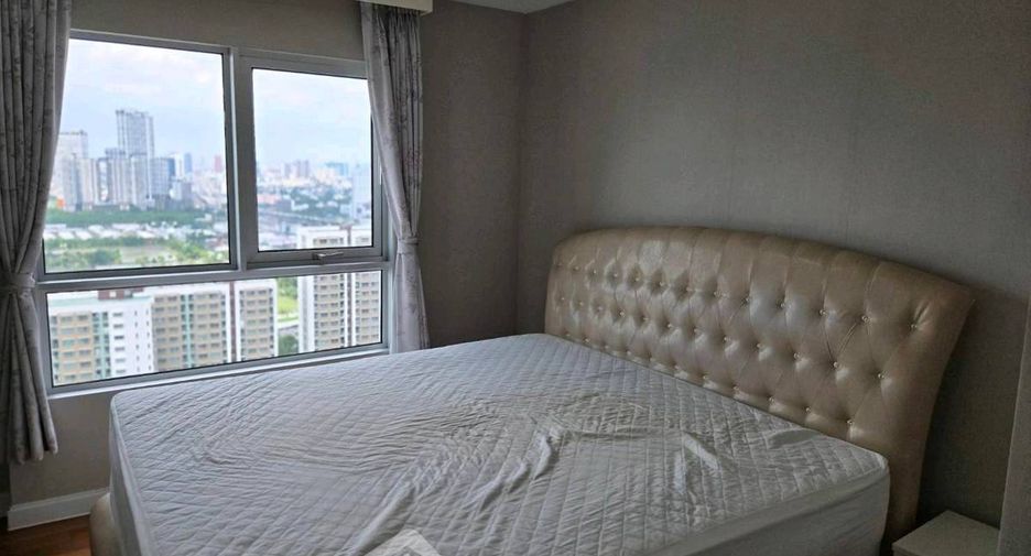 Wohnung zur Miete mit 3 Zimmer in Huai Khwang, Bangkok