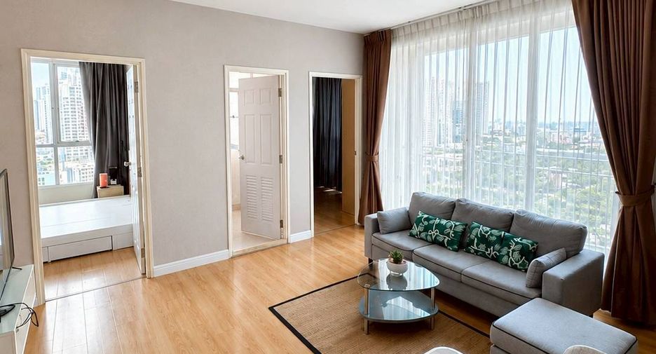 For rent 2 bedrooms condo in Khlong Toei, Bangkok