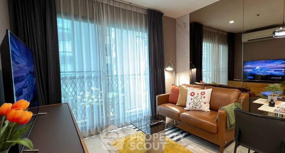 For rent 2 bedrooms condo in Khlong Toei, Bangkok