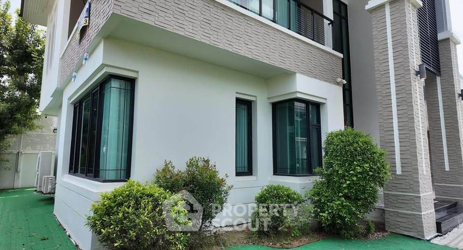 Haus zur Miete mit 4 Zimmer in Bang Bon, Bangkok