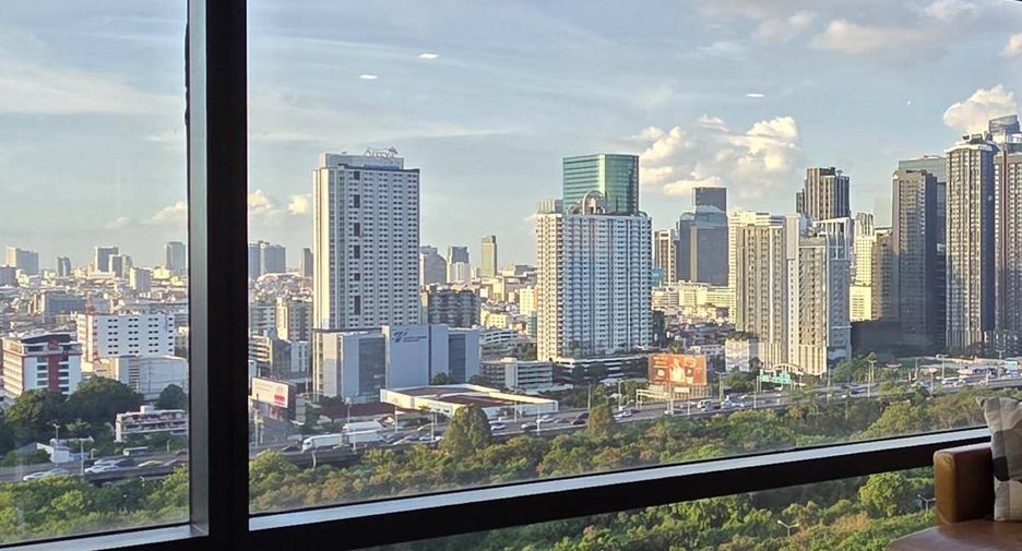 À louer 1 chambre condo à Watthana, Bangkok