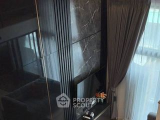 Condo en alquiler de 2 habitaciones en Huai Khwang, Bangkok