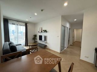 Condo en alquiler de 2 habitaciones en Huai Khwang, Bangkok