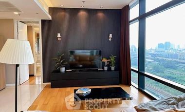 For rent 2 bedrooms condo in Watthana, Bangkok