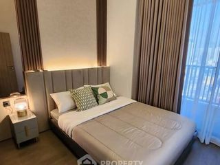 For rent 2 bedrooms condo in Bang Rak, Bangkok