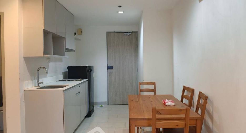 Wohnung zur Miete mit 2 Zimmer in Huai Khwang, Bangkok