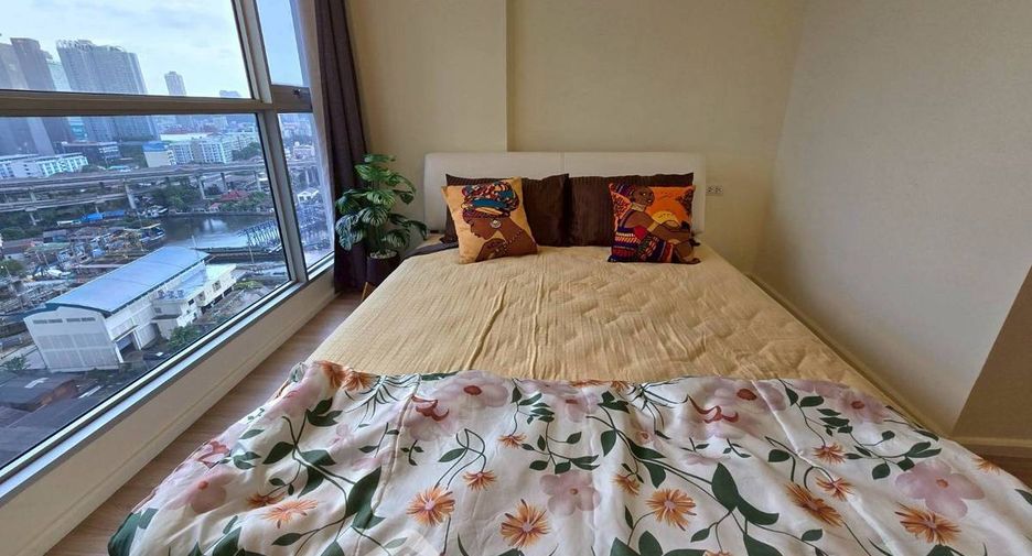 For rent 2 bedrooms condo in Khlong Toei, Bangkok