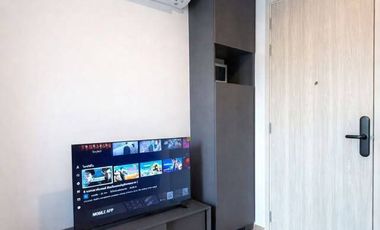 Condo en alquiler de 1 habitaciones en Huai Khwang, Bangkok