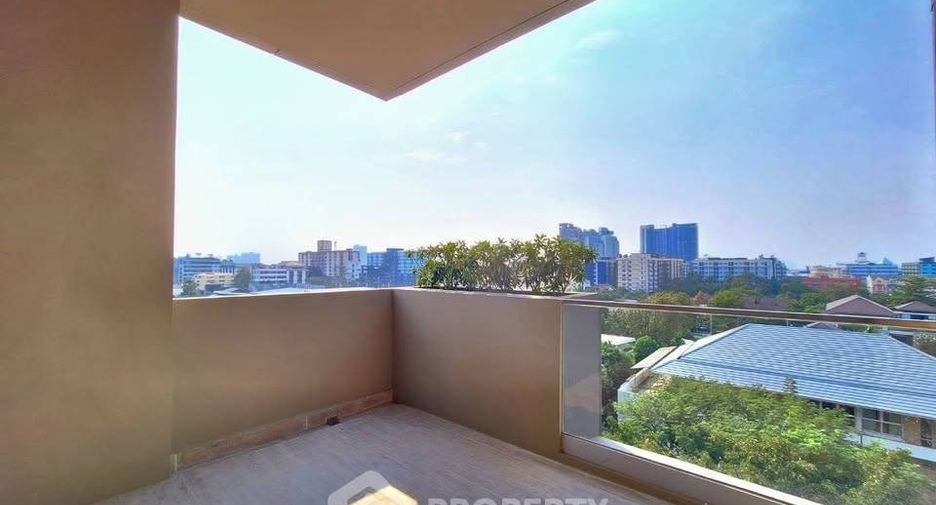 For rent 1 bed apartment in Mueang Samut Prakan, Samut Prakan