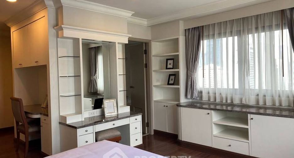 Apartment zur Miete mit 3 Zimmer in Watthana, Bangkok