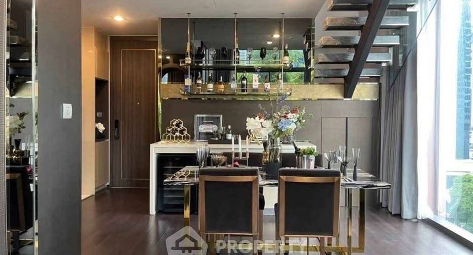 For rent 2 bedrooms condo in Khlong Toei, Bangkok